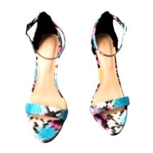 Aldo Womens Multicolor Snakeskin Platform Heels Size 7